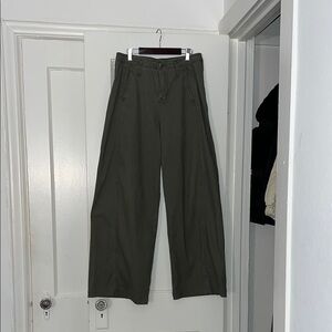 Women's Olive Green Wide-Leg Baggy Pants